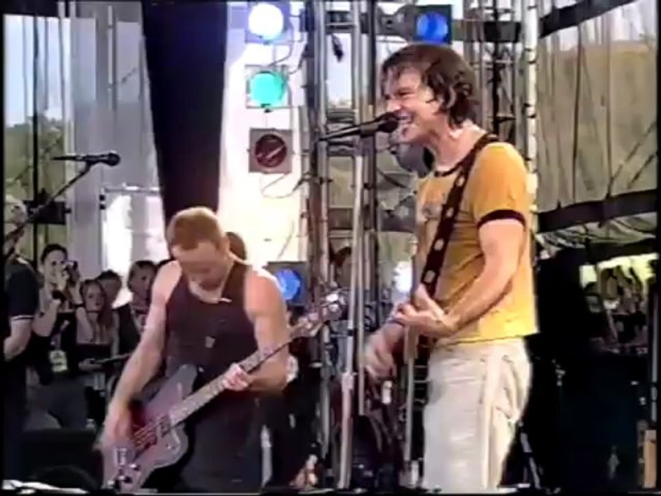 Pearl Jam - Rearviewmirror (Pinkpop 2000)