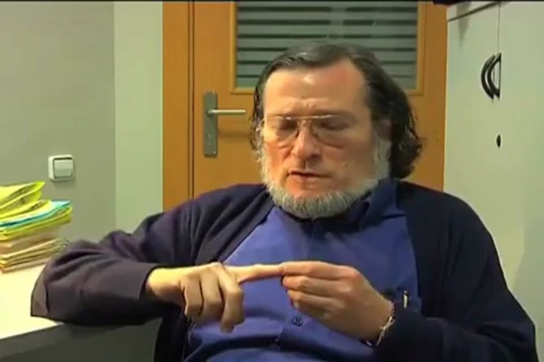 El paro se situará sobre el 30% en 2012 - 2013_ Niño Becerra 2(360p_H.264-AAC)