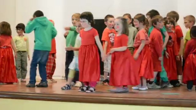 spectacle de fin d'année Ecole d'Enzo