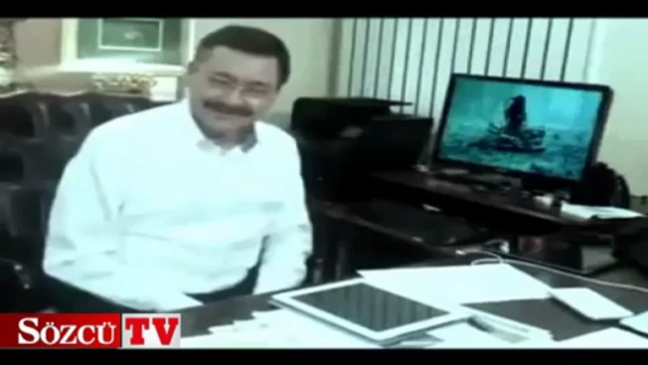 Arkana Bak Melih!