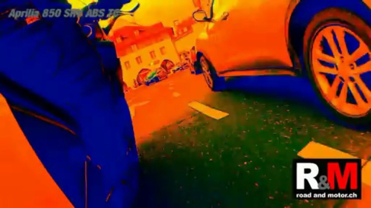 Aprilia SRV 850 ABS/TC oder wie ein Motorrad zu einem Scooter mutiert.