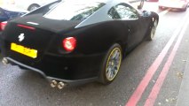 Ferrari 599 en velours noir