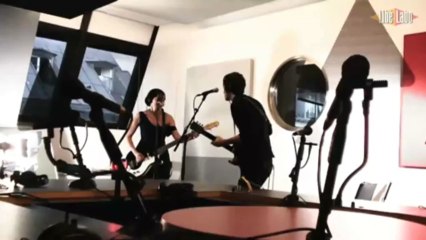 La session live: John and Jehn