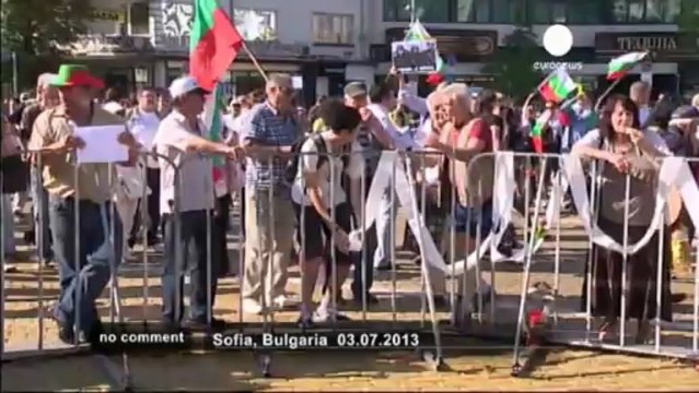 Anti-government protests in Bulgaria continue - no comment