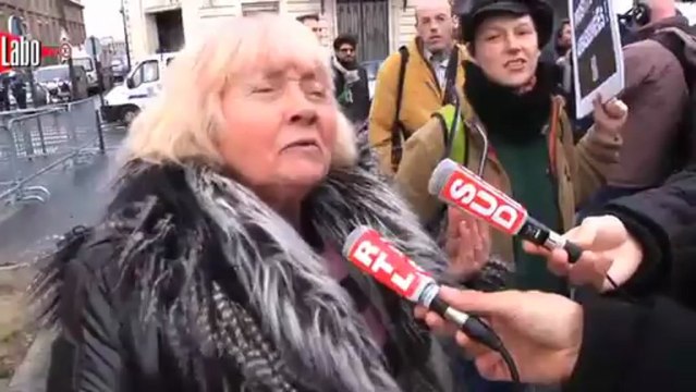 Doit-on pénaliser les clients des prostitués ?