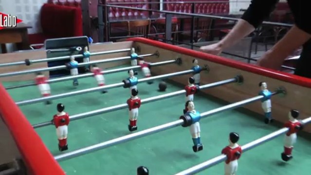 Baby-foot avec Jean-Luc Bennahmias