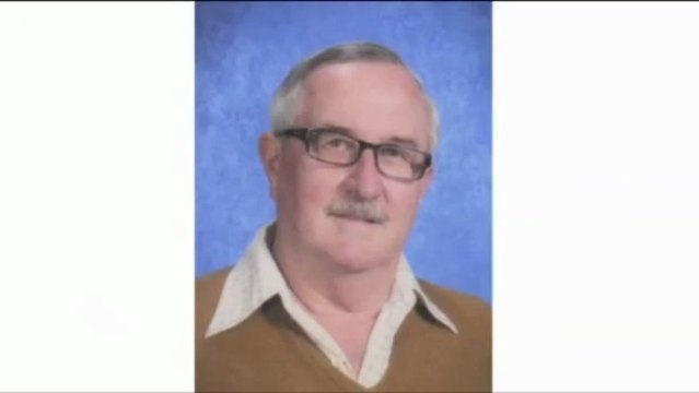 Il se prend en photo pendant 40 ans avec les mêmes habits