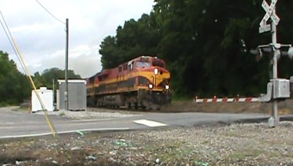 KCS intermodal train east through Mableton Ga.