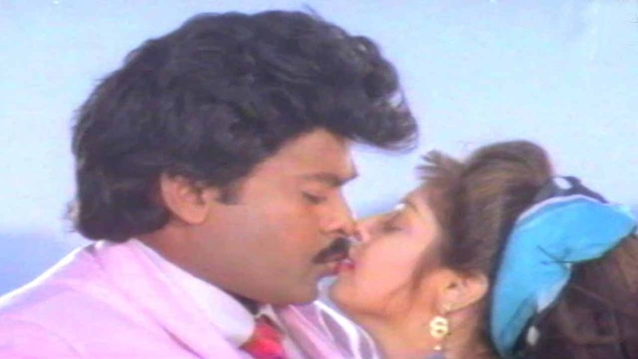 Gharana Mogudu Songs - Pandu pandu - Chiranjeevi, Nagma - HD