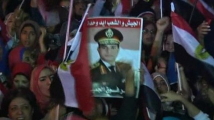 Thousands celebrate Mursi overthrow