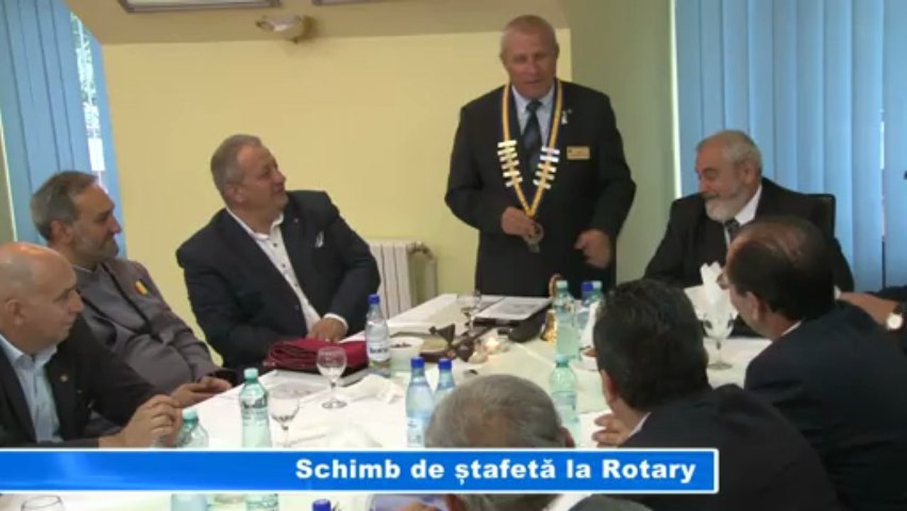 SCHIMB DE STAFETA LA ROTARY