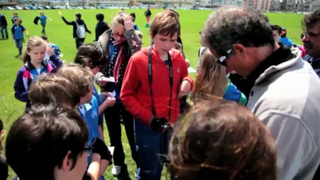 MIchel Desjoyeaux et TBS rencontrent les enfants de Dieppe