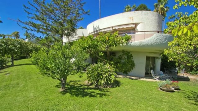 A vendre Villa architecte Cannes (06400) Californie - Vue Mer panoramique - Piscine - 6 pièces - 300 m²