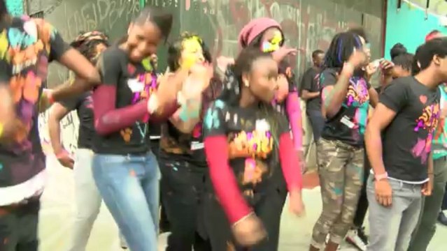 Oxmo Puccino et Cut Killer mettent la main à la pâte pour Orange Rock Corps