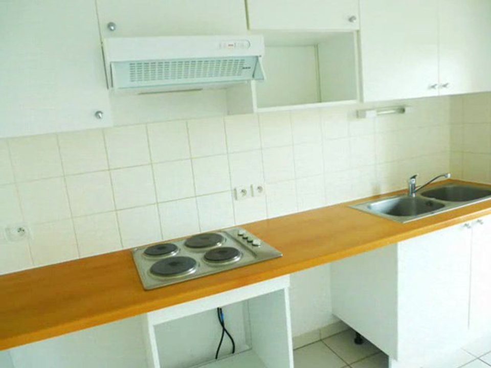 33240 saint andré de cubzac appartement T3  - REF = HI15D