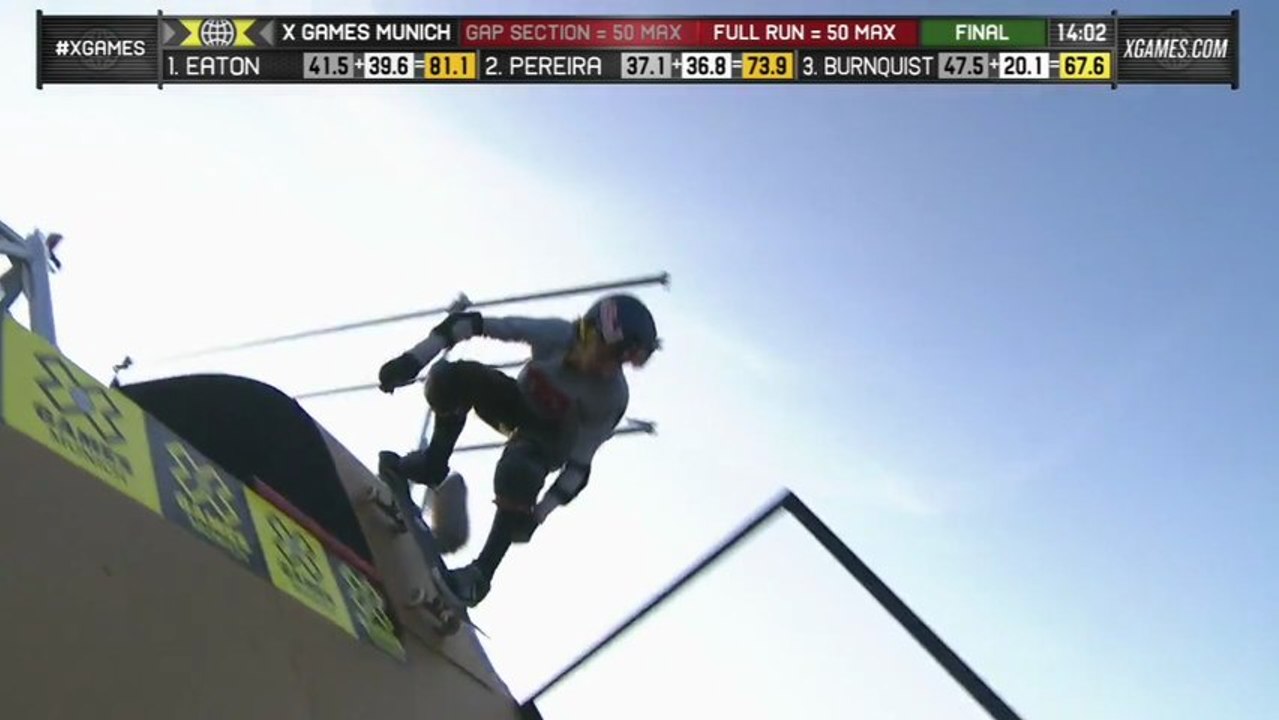 Tom Schaar stomps 900 in Skate Big Air