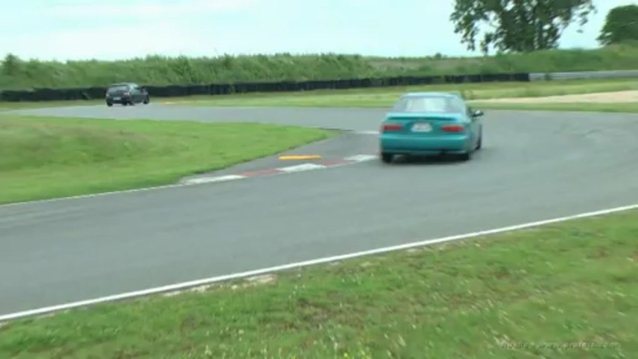 22 juin 2013 - Civic EJ2 sur le circuit de Clastres