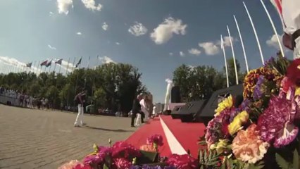 27èmes UNIVERSIADES D'ETE - KAZAN 2013 - Montée du drapeau tricolore au village