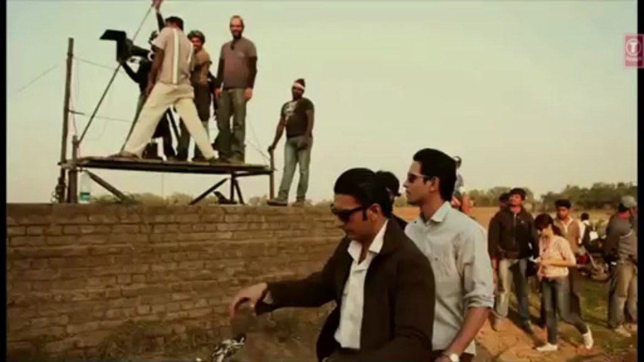 RANVEER SINGH LOOK IN LOOTERA