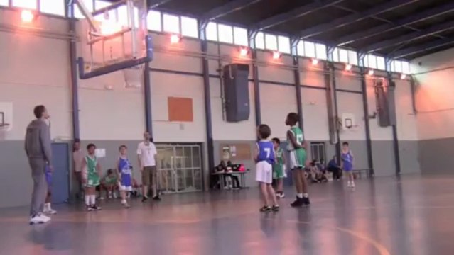 JSFN TV: Minis poussins JSF Nanterre vs La Garenne (24-03-2012)