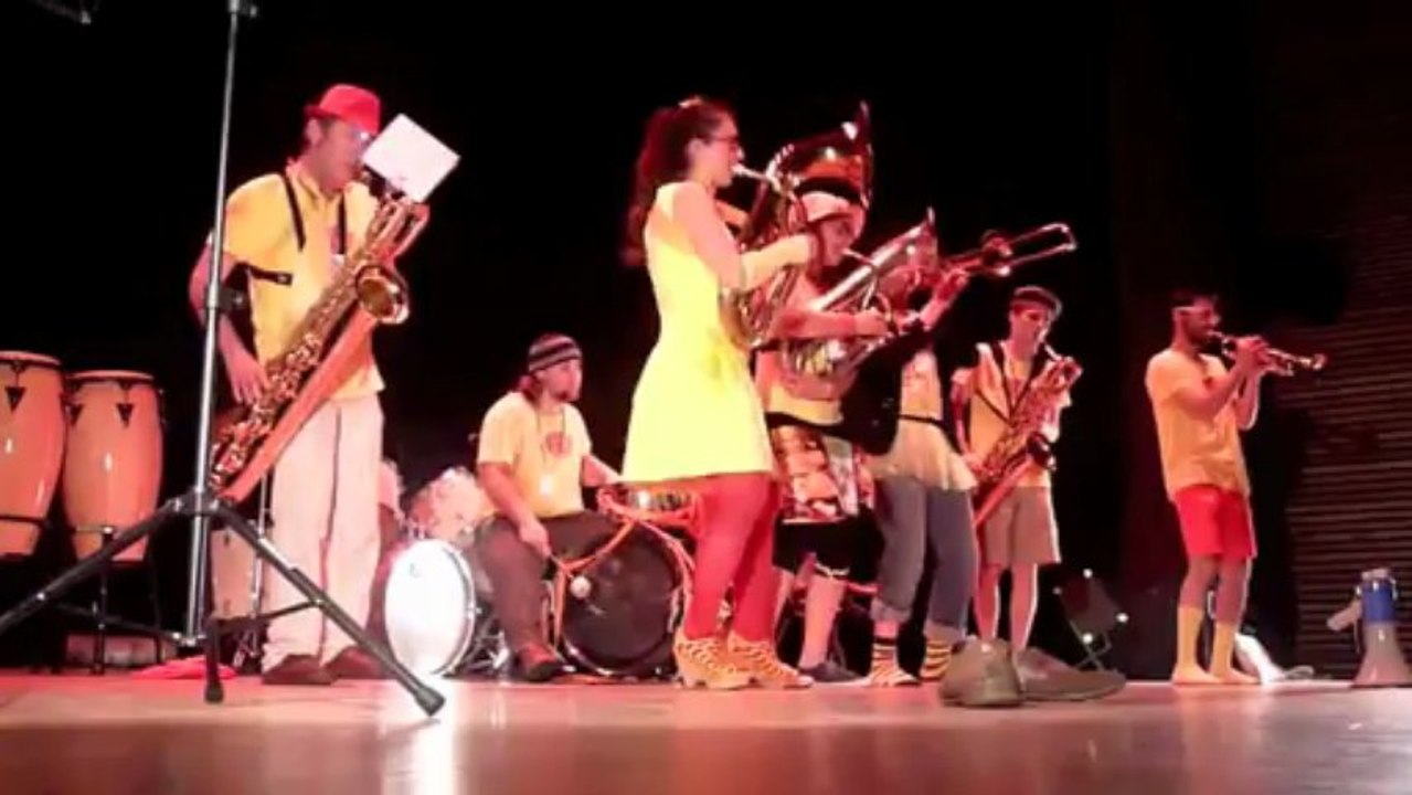 Fanfare Canal Chips - Petit déj' - Dieulefit 2013
