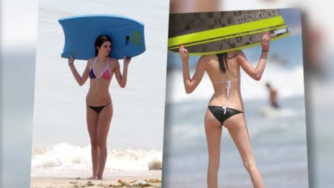 Kendall Jenner trägt Amerika-Bikini