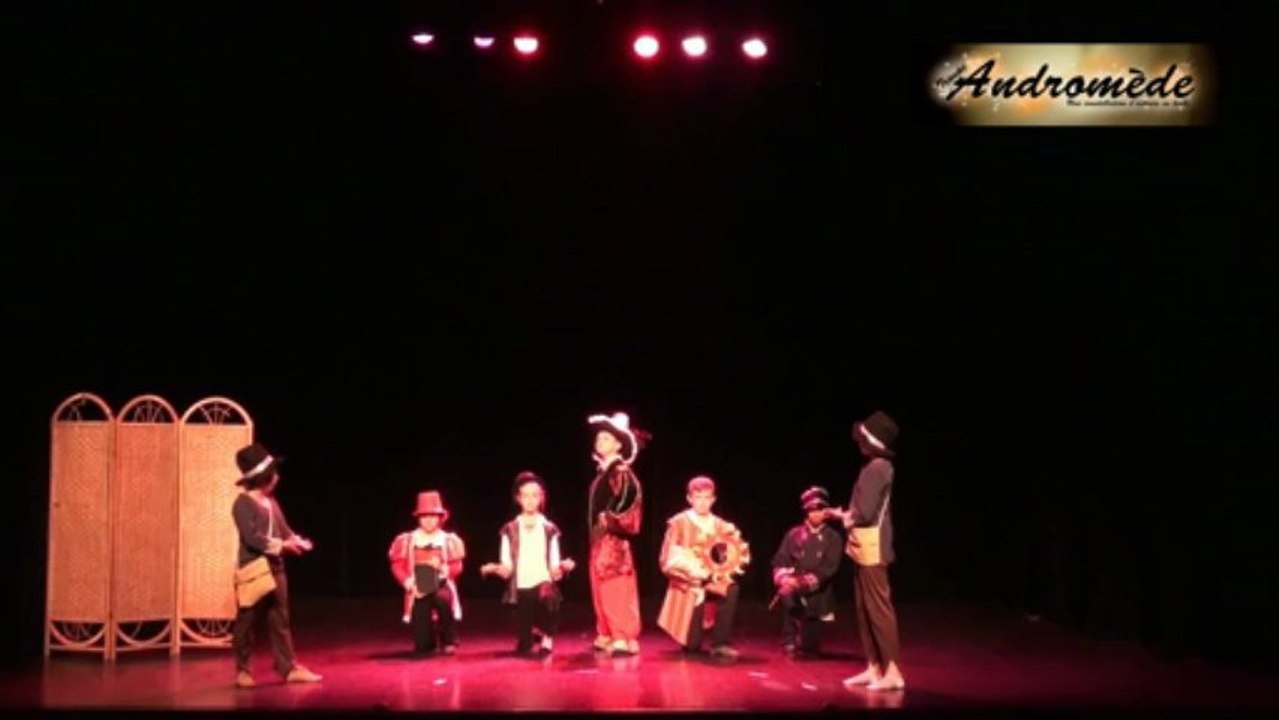 "Les Habits Neufs de l'Empereur" par la Troupe Andromède - 02/07/13 : Le début