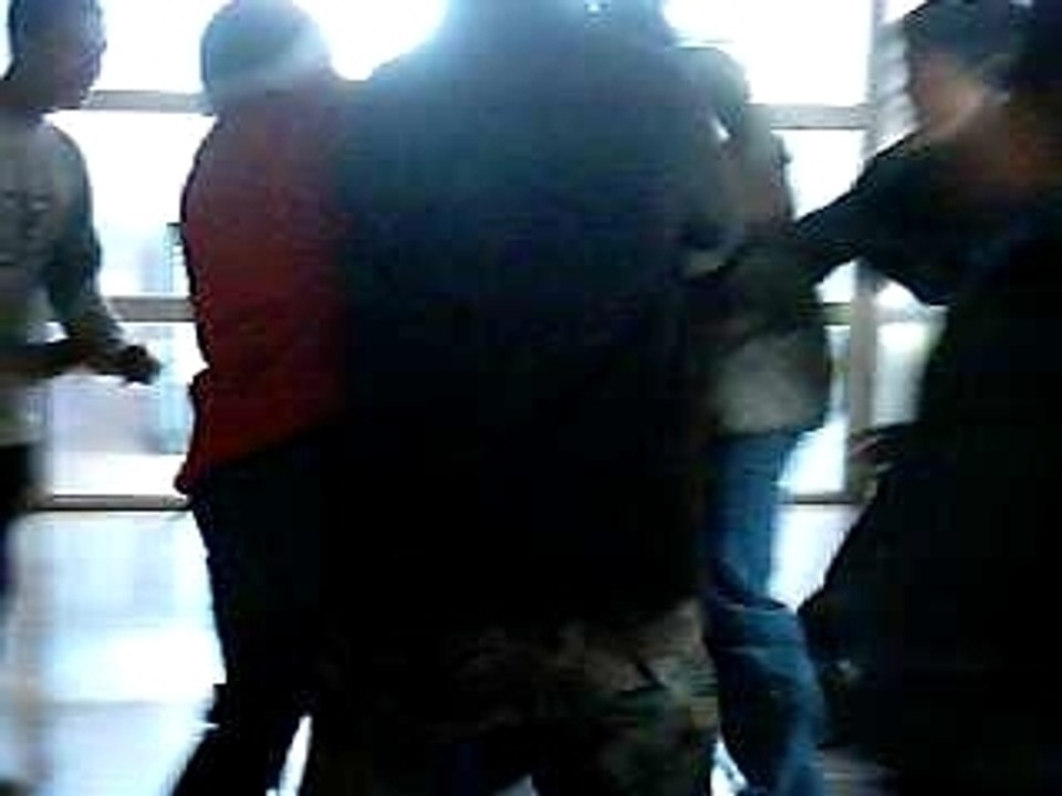 sortie de cour = gros moulon