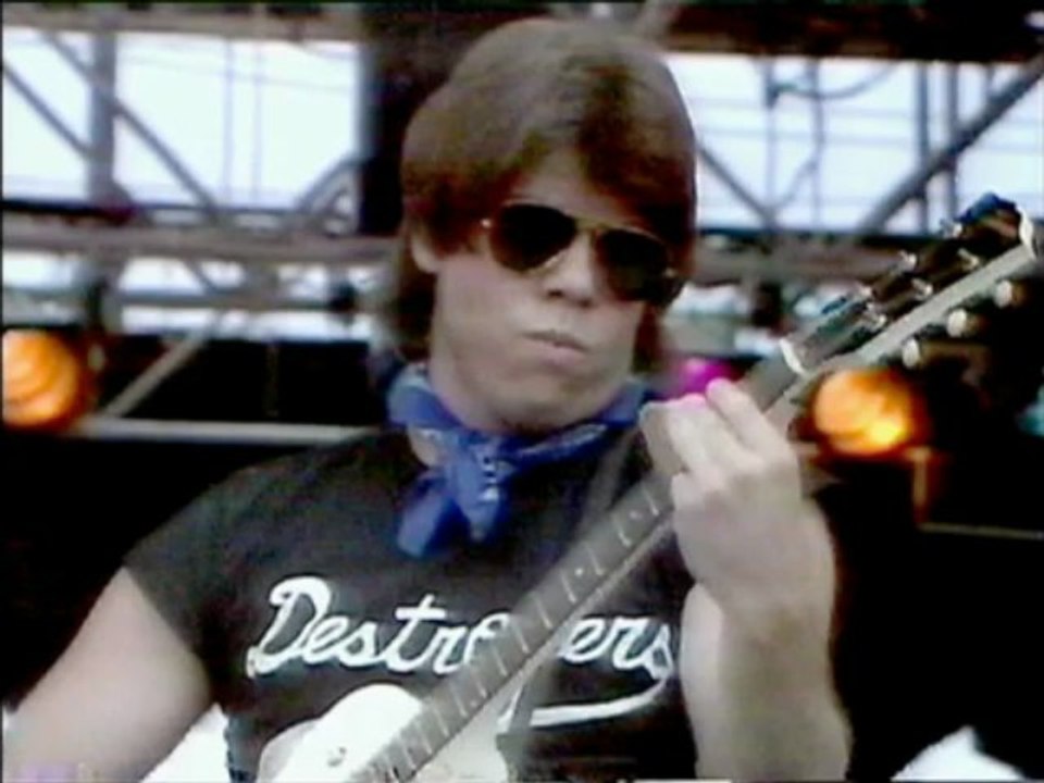 Johnny B. Goode (Live)   / George Thorogood
