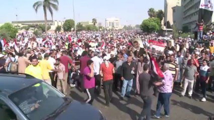 Download Video: 26 killed in clashes as Egypt Islamists protest