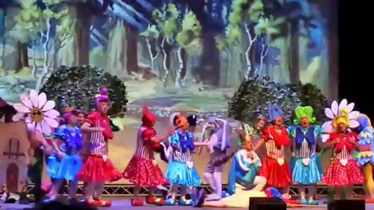 blancanieve vs cenicienta