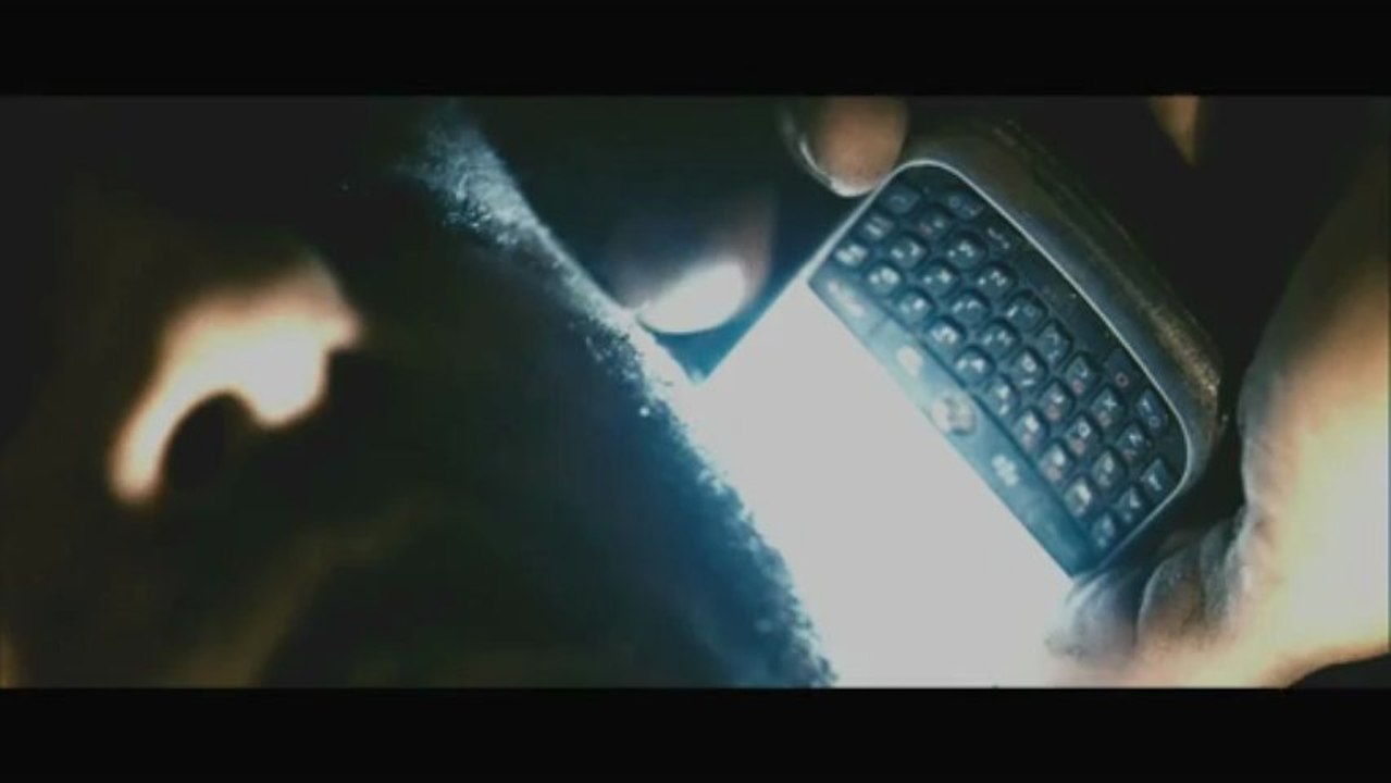 Buried (2010) - Official Trailer [VO-HD]