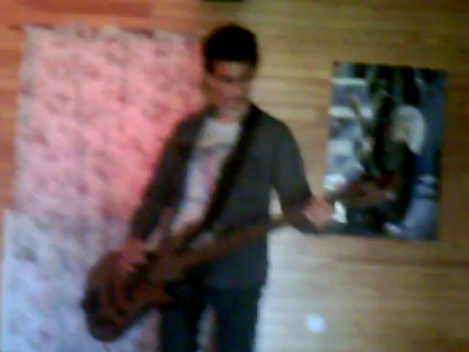 Cover numero 3  ( bass cover )  - smells like teen spirit / Nirvana