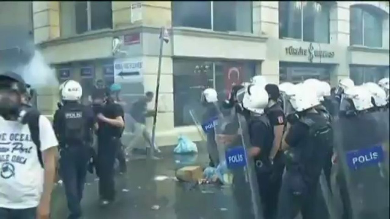 Turquie : des affrontements reprennent sur la p...