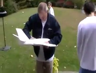 Model airplane test flight fail - Must watch