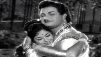 Aggi Pidugu Songs - Yemo Yemo - N T R, Krishna Kumari
