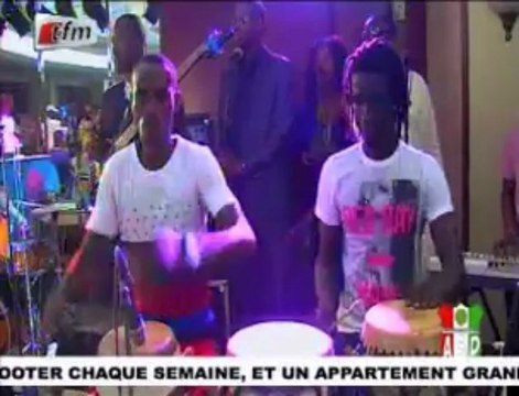 Soirée ASC Pikine, Aziz se lâche sur la piste de danse, Balla régale à la danse de la main (clin d'oeil à Tapha Tine)
