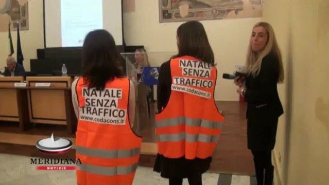 Codacons lancia campagna 'Natale senza traffico' con multe su vie dello shopping