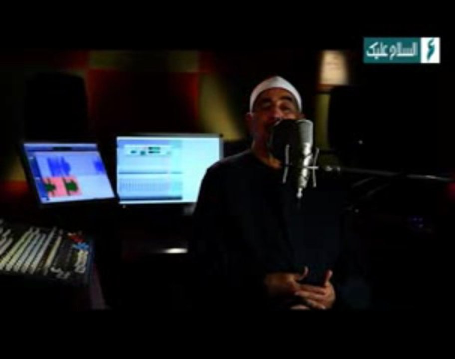 إن الله وملائكته يصلون على النبي يا أيها الذين...