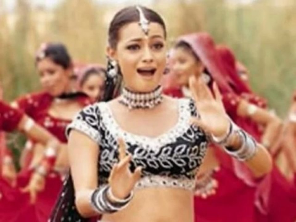 Bindiya Chamke, Choodi Khanke - Tumko Na Bhool Paayenge (2002) Full Song HD