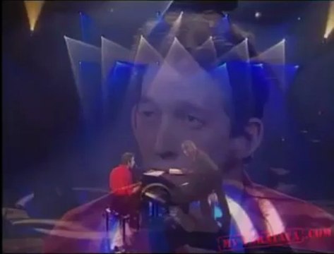 - Jacques higelin et Arthur H (94) - reprise: l'hyme à l'amour