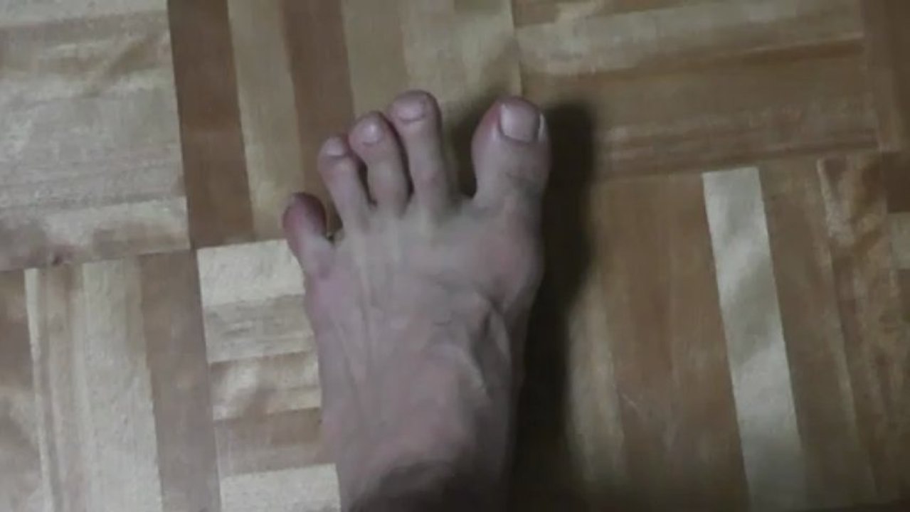 Rock-paper-scissors with toes