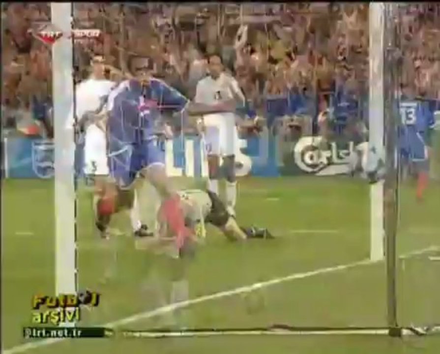EURO 200 | İtalya - Fransa GOL Wiltord