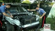 Smontavano e riciclavano pezzi auto lusso rubate in officina clandestina in villa vicino Roma, 2 arresti