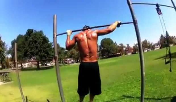 How skinny guys can build muscle