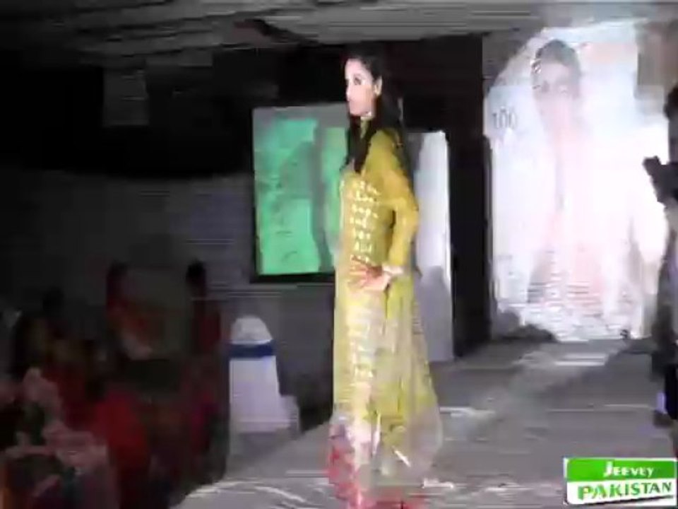 Fashion Show in Ambasader Hotel Lahore. (7)
