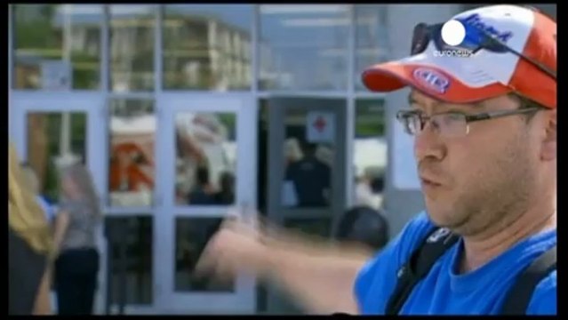 Canada, treno deraglia e prende fuoco in città. Decine...