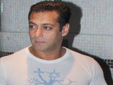 Salman Khan In Major Trouble FIND OUT HERE
