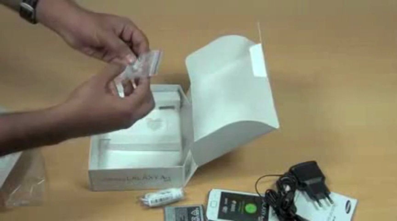 Samsung Galaxy Ace Duos Unboxing