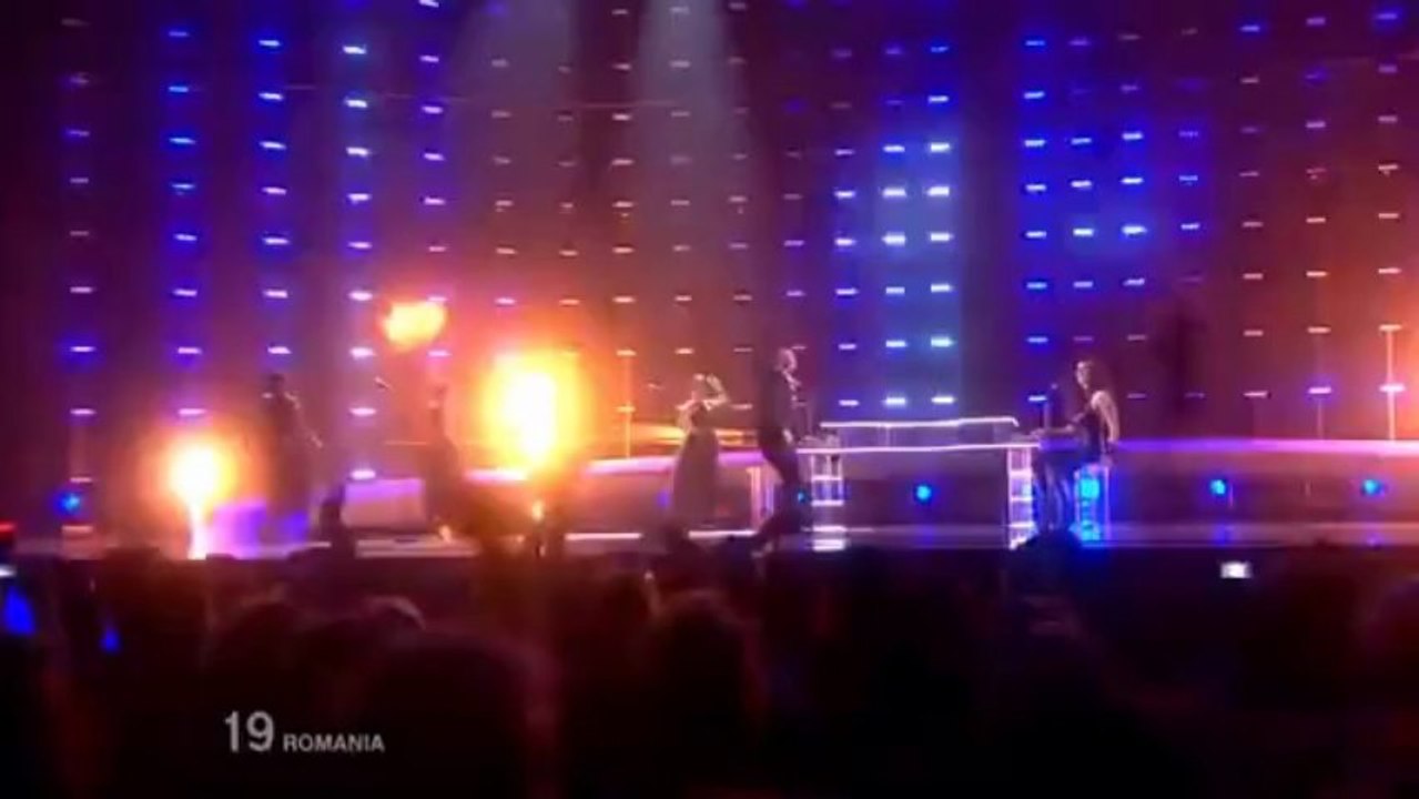 Paula Seling & Ovi - Playing With Fire (Romania '10)